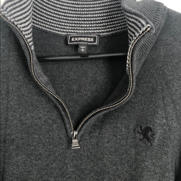 Express pullover sweater - Picture 2 of 3